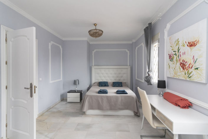 Image No.27-10 Bed Villa for sale