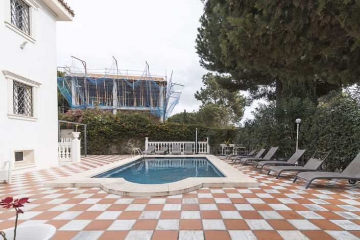 Image No.4-10 Bed Villa for sale