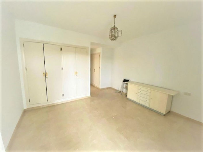 Image No.19-3 Bed Apartment for sale