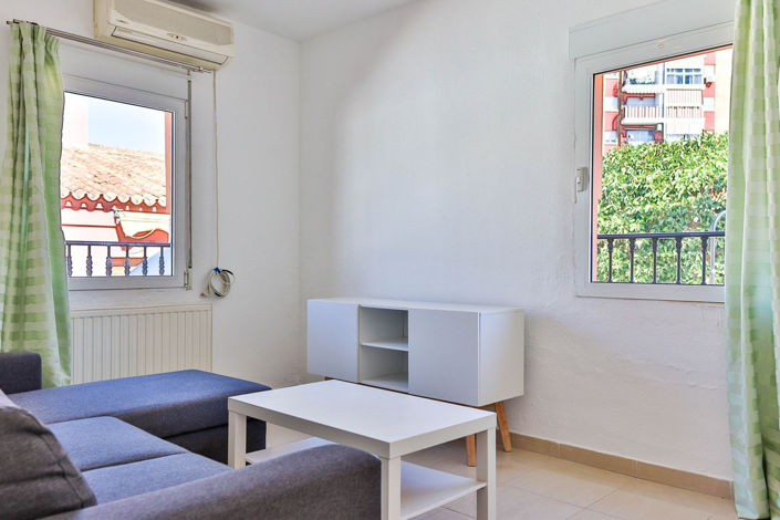 Image No.15-4 Bed Townhouse for sale