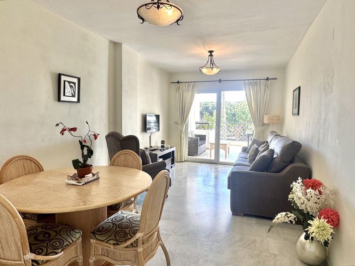 Image No.20-2 Bed Apartment for sale