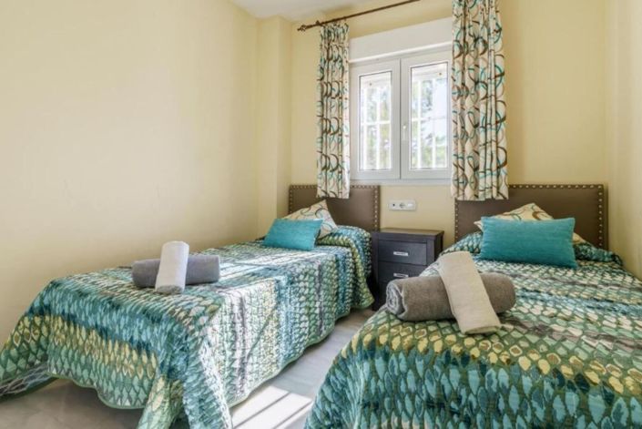 Image No.30-2 Bed Apartment for sale