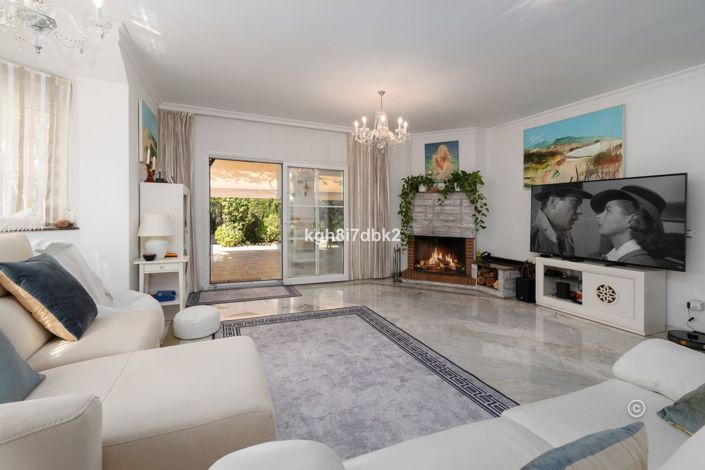 Image No.14-Villa de 4 chambres à vendre à Estepona