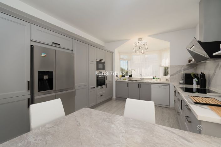 Image No.16-Villa de 4 chambres à vendre à Estepona