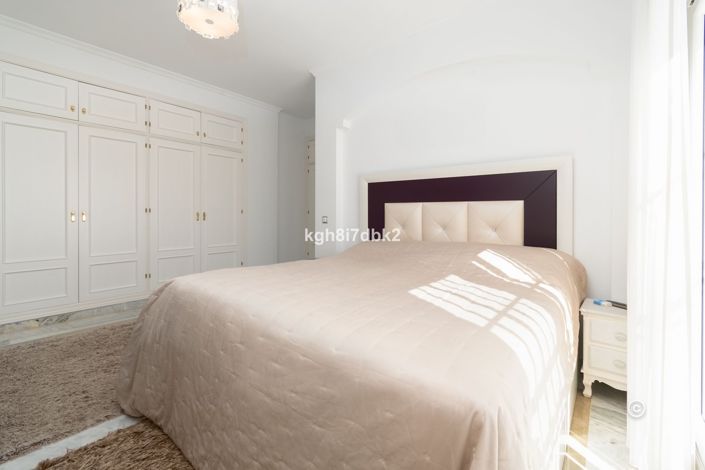 Image No.24-Villa de 4 chambres à vendre à Estepona