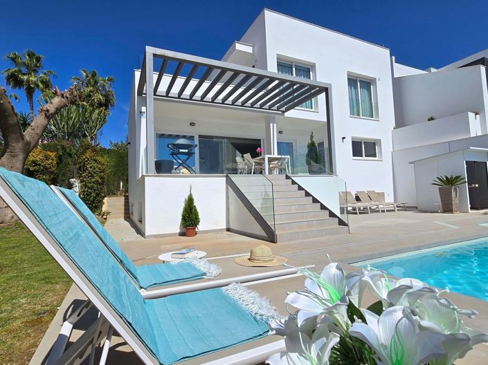 Image No.11-Villa de 4 chambres à vendre à Malaga