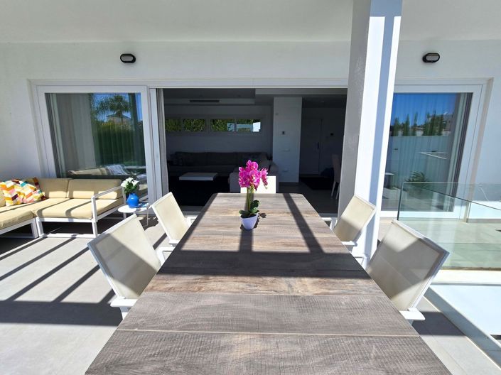 Image No.9-Villa de 4 chambres à vendre à Malaga