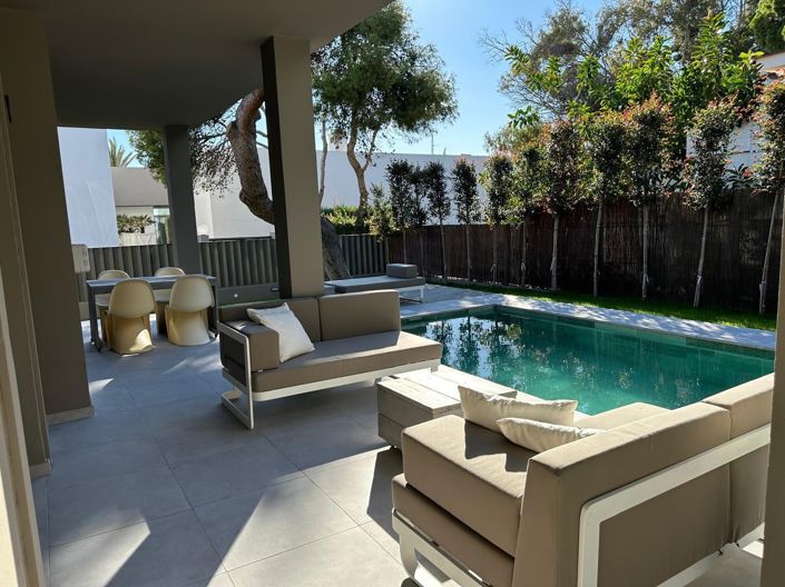 Image No.9-5 Bed Villa for sale