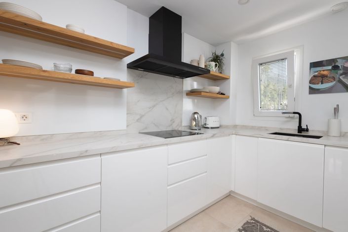 Image No.19-4 Bed Townhouse for sale