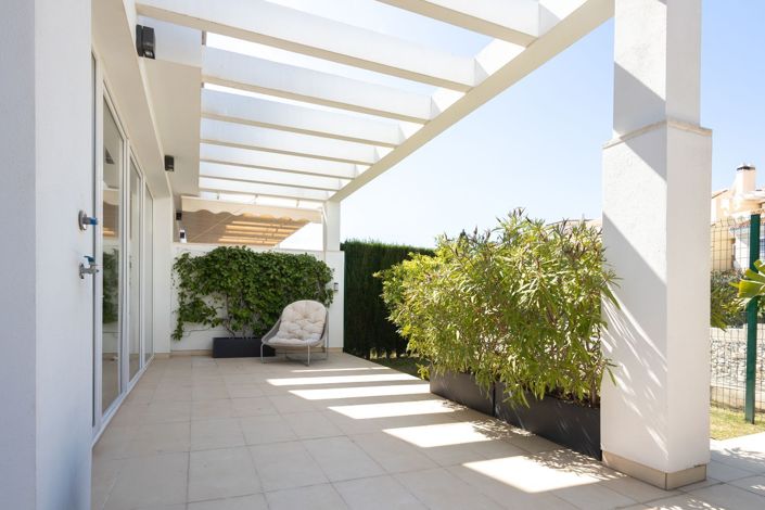 Image No.8-4 Bed Townhouse for sale