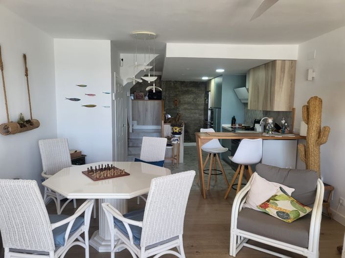 Image No.7-2 Bed Townhouse for sale