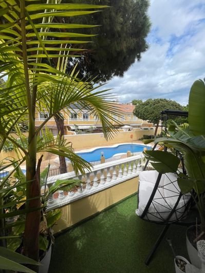 Image No.2-Maison de ville de 4 chambres à vendre à Calahonda