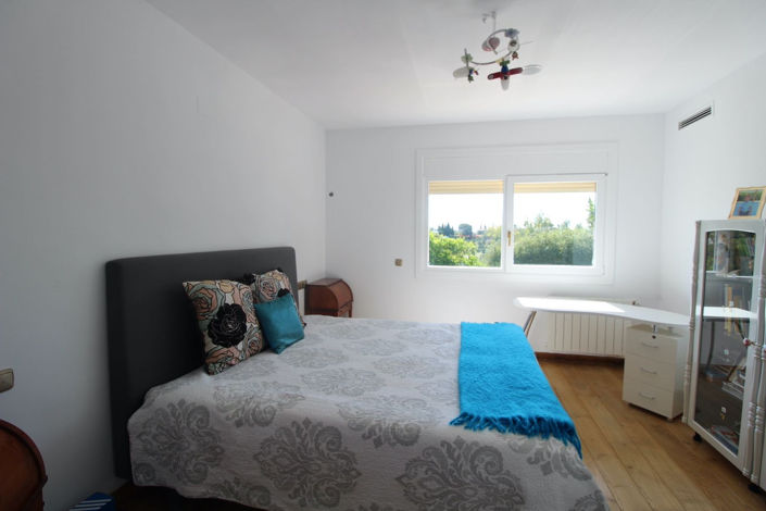 Image No.18-5 Bed Villa for sale