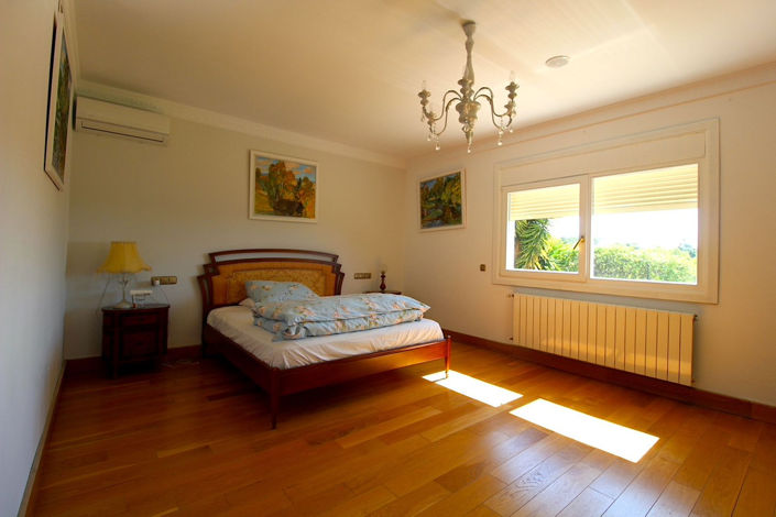 Image No.20-5 Bed Villa for sale