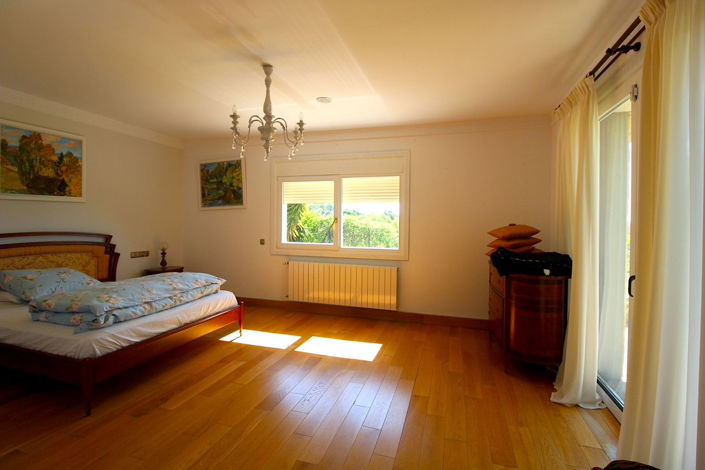 Image No.21-5 Bed Villa for sale