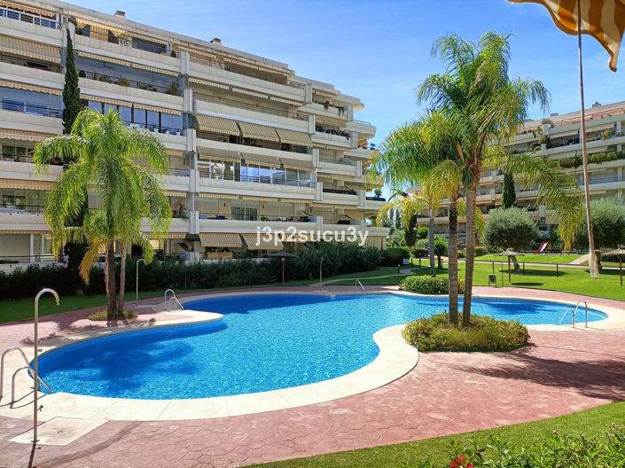 Image No.1-Appartement de 3 chambres à vendre à Guadalmina