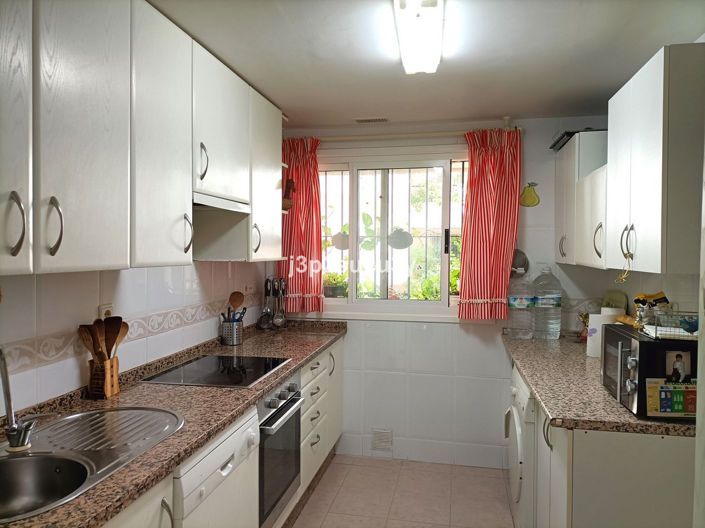 Image No.8-Appartement de 3 chambres à vendre à Guadalmina