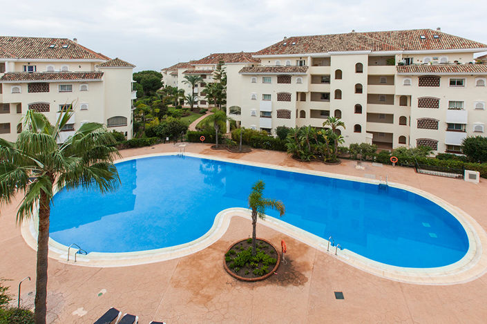 Image No.1-Appartement de 2 chambres à vendre à Elviria