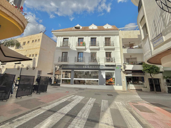 Image No.1-3 Bed Apartment for sale