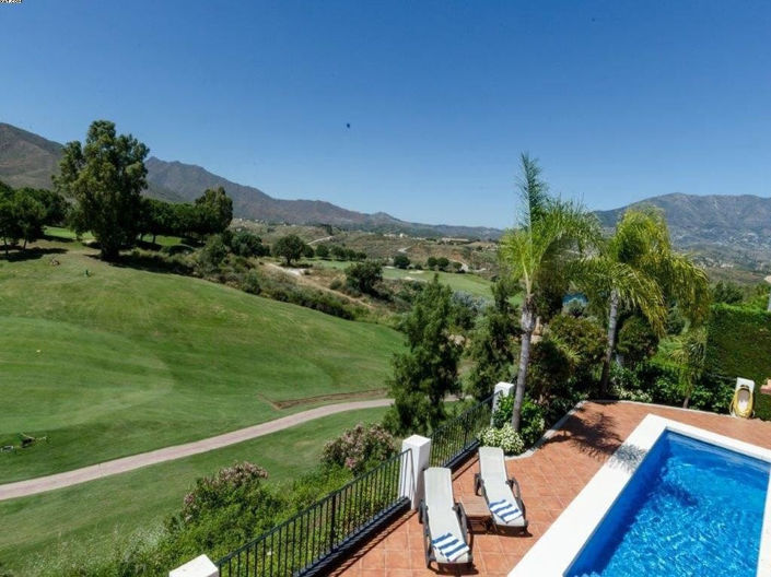 Image No.1-Villa de 4 chambres à vendre à La Cala De Mijas