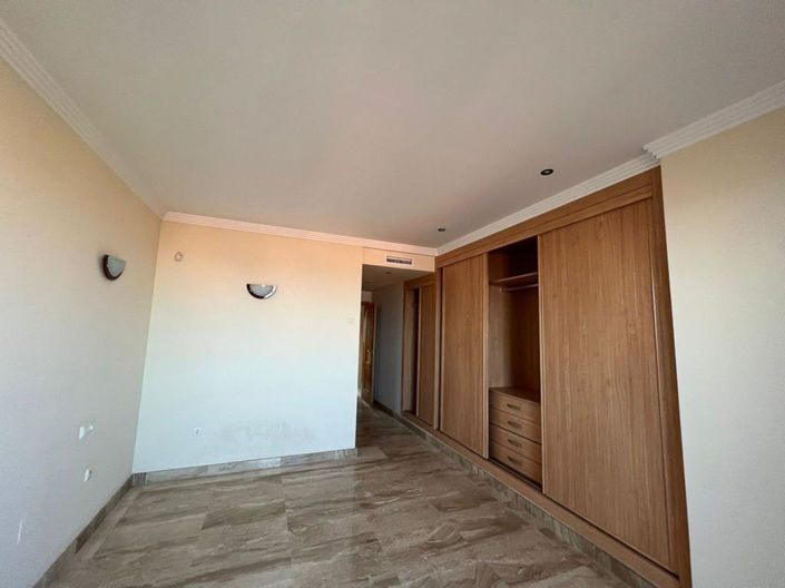 Image No.6-3 Bed Penthouse for sale