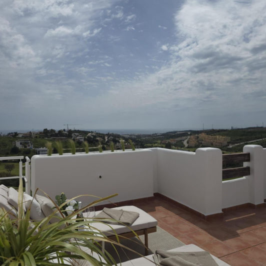 Image No.2-Appartement de 2 chambres à vendre à Estepona