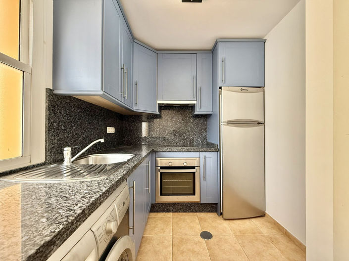 Image No.12-3 Bed Townhouse for sale