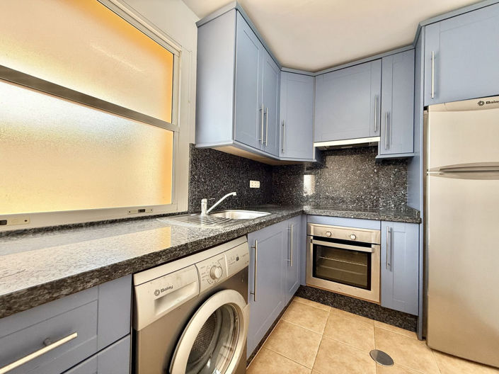 Image No.13-3 Bed Townhouse for sale