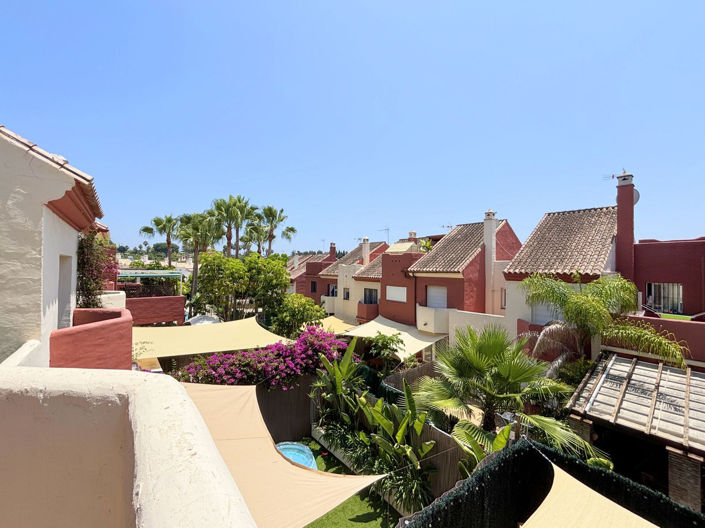 Image No.5-Maison de ville de 3 chambres à vendre à Estepona