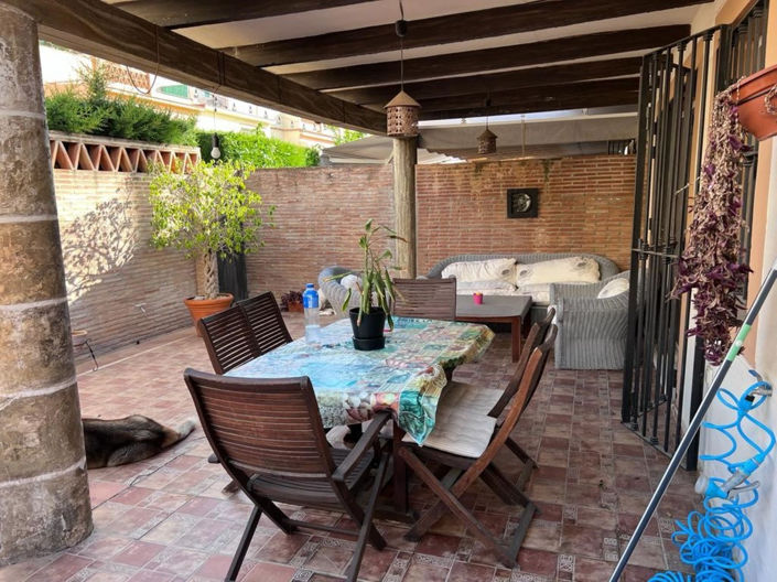 Image No.3-3 Bed Townhouse for sale