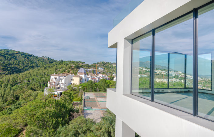 Image No.14-7 Bed Villa for sale