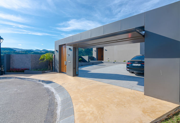 Image No.5-7 Bed Villa for sale