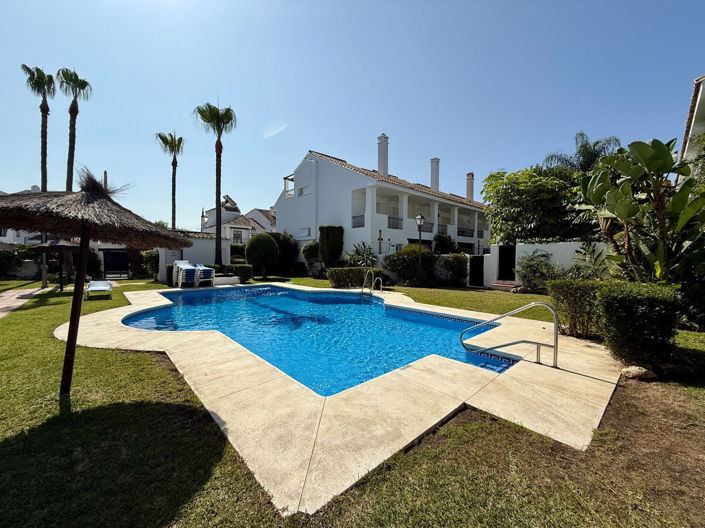 Image No.1-3 Bed Townhouse for sale