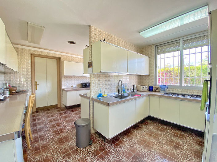 Image No.17-4 Bed Villa for sale