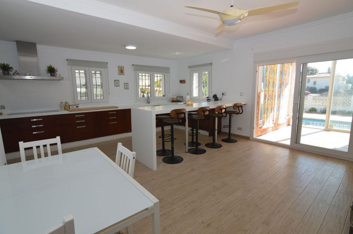 Image No.12-Villa de 5 chambres à vendre à San Pedro de Alcantara