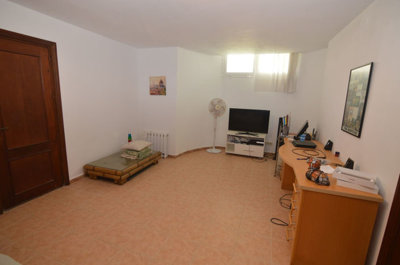 kcro37mt1oi20-d1f7658cbe4ba6cd8666fec30fba80a