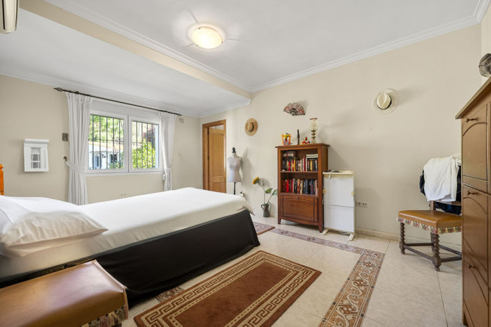 Image No.27-4 Bed Villa for sale