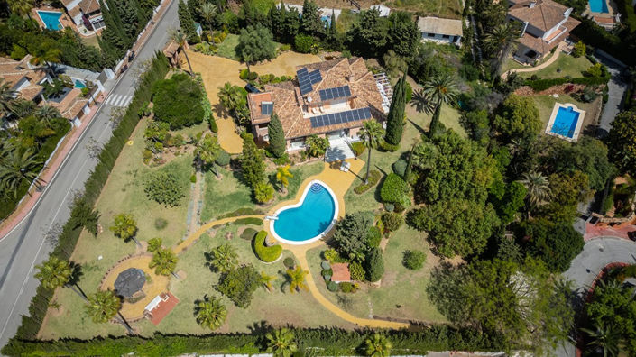 Image No.1-4 Bed Villa for sale