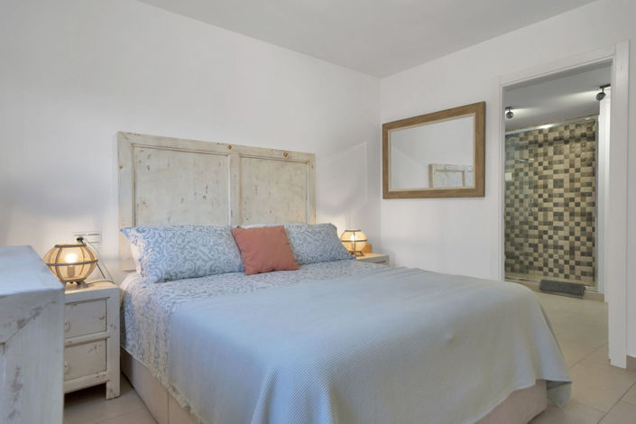 Image No.36-4 Bed Villa for sale