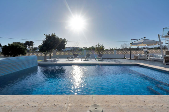 Image No.6-4 Bed Villa for sale