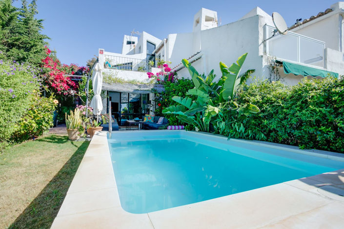 Image No.1-2 Bed Townhouse for sale
