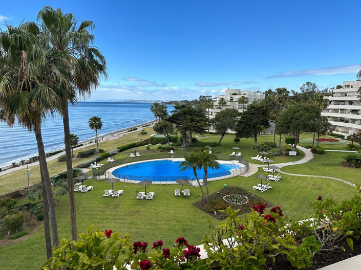 Image No.1-Appartement de 3 chambres à vendre à Estepona