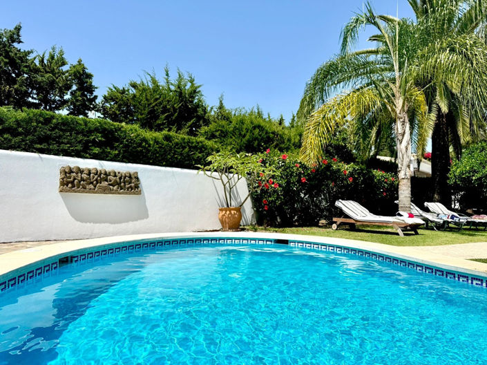 Image No.2-3 Bed Villa for sale