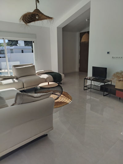 Image No.13-3 Bed Villa for sale