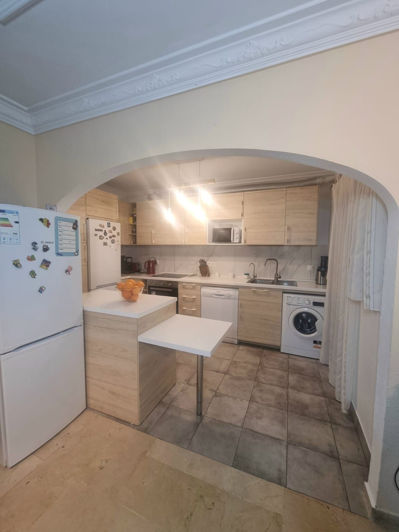 Image No.12-4 Bed Villa for sale