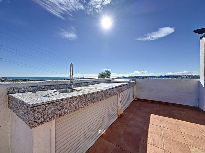 Image No.8-4 Bed Penthouse for sale