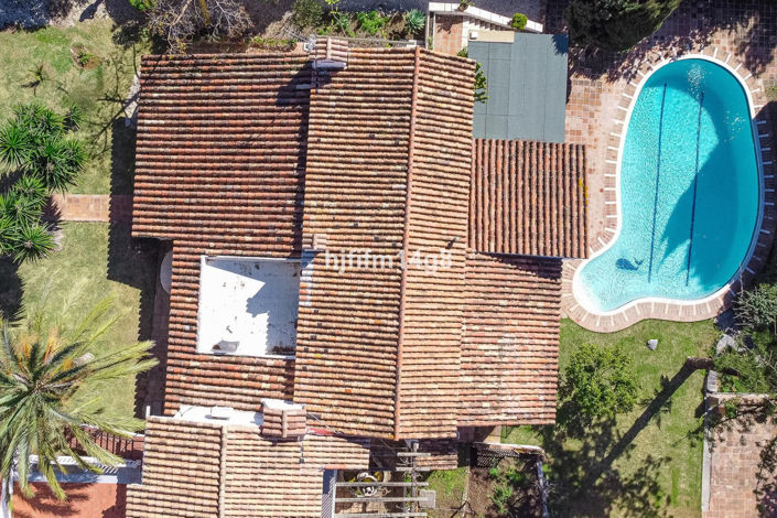 Image No.1-5 Bed Villa for sale