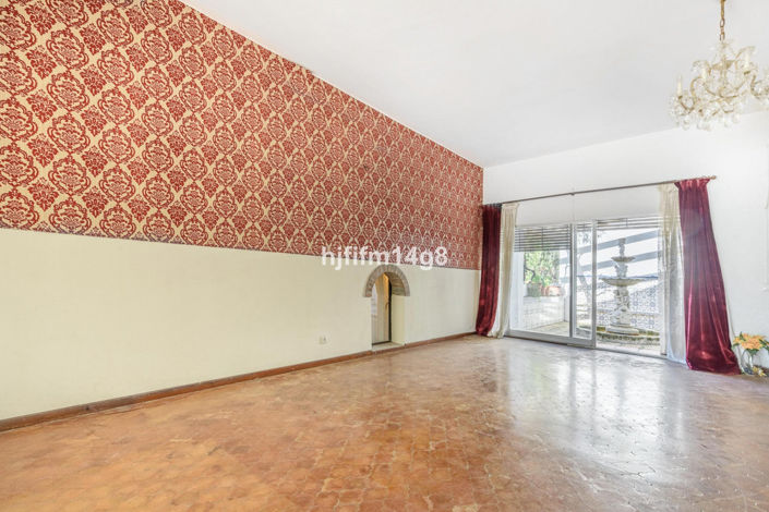 Image No.15-5 Bed Villa for sale