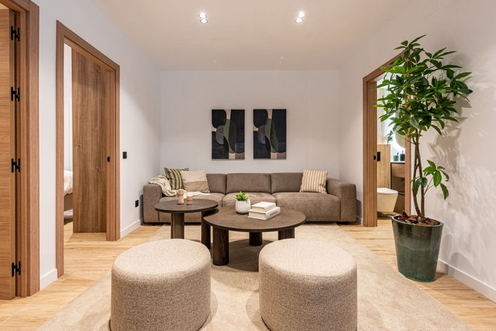 Image No.10-4 Bed Townhouse for sale