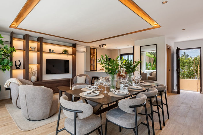 Image No.15-4 Bed Townhouse for sale